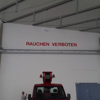 „Rauchen verboten“ an einer Wand